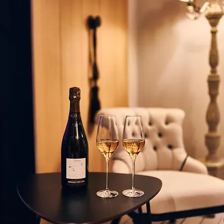 Le Clos Des Terres Soudees - Les Collectionneurs Bed & Breakfast