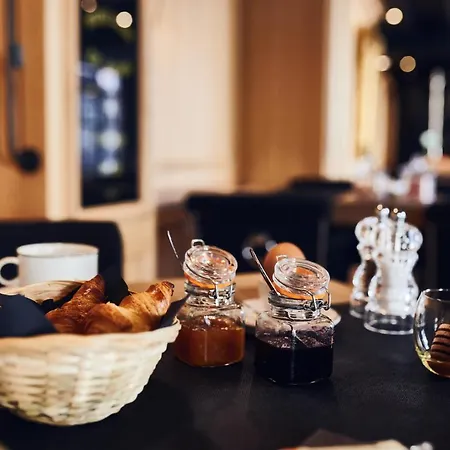 Bed & Breakfast Le Clos Des Terres Soudees - Les Collectionneurs Vrigny (Marne)