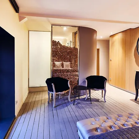 Le Clos Des Terres Soudees - Les Collectionneurs Bed & Breakfast 3*
