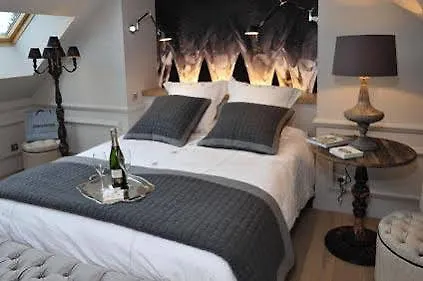 Le Clos Des Terres Soudees - Les Collectionneurs Bed & Breakfast Vrigny (Marne)